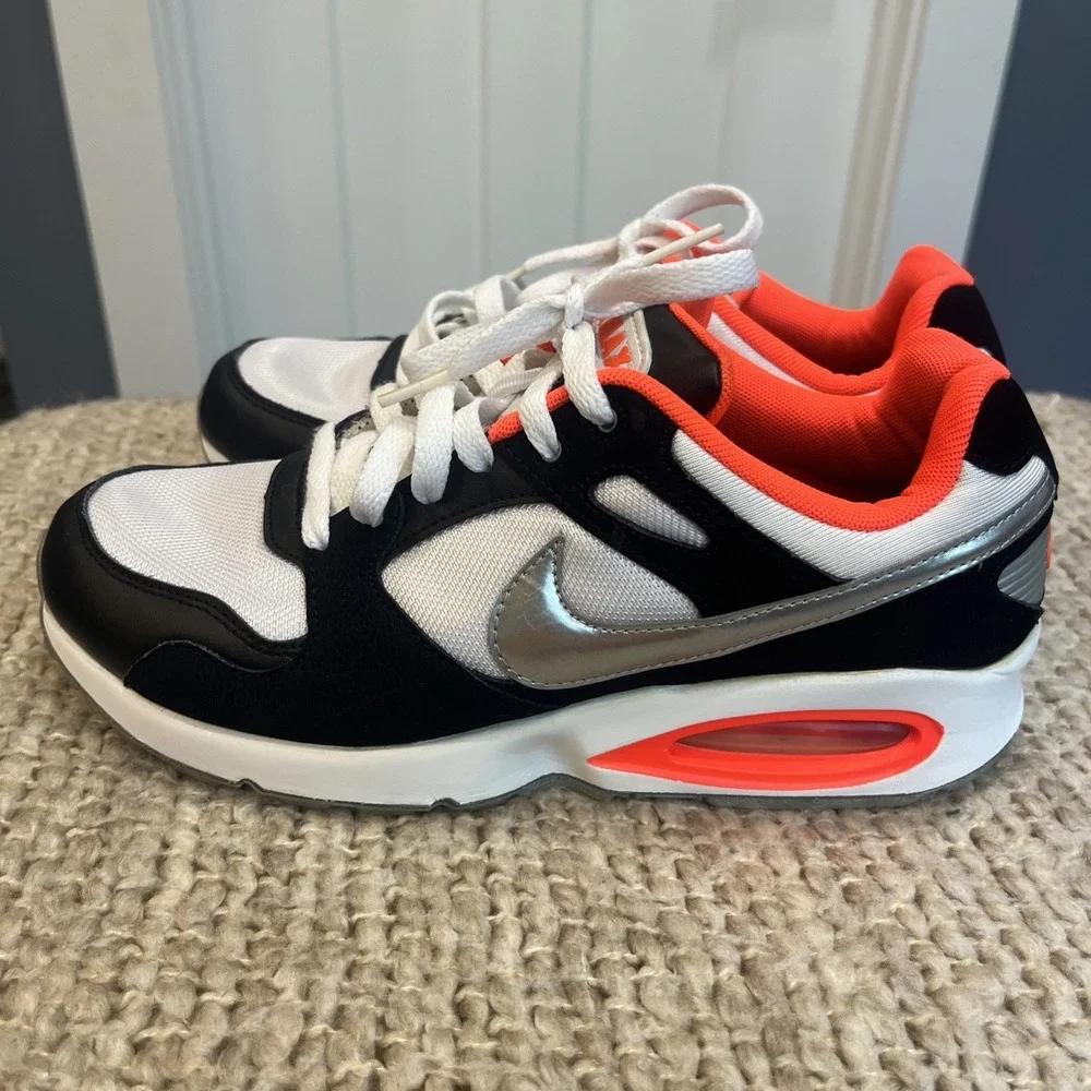 Nike arch material sports